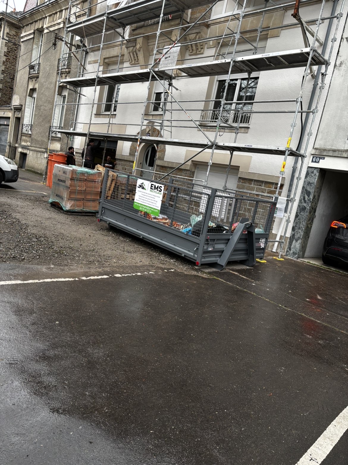 Benne EMS Recyclage en intervention sur chantier